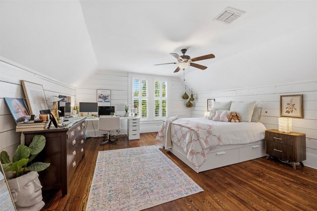1026 W Main Street, Waxahachie, TX 75165