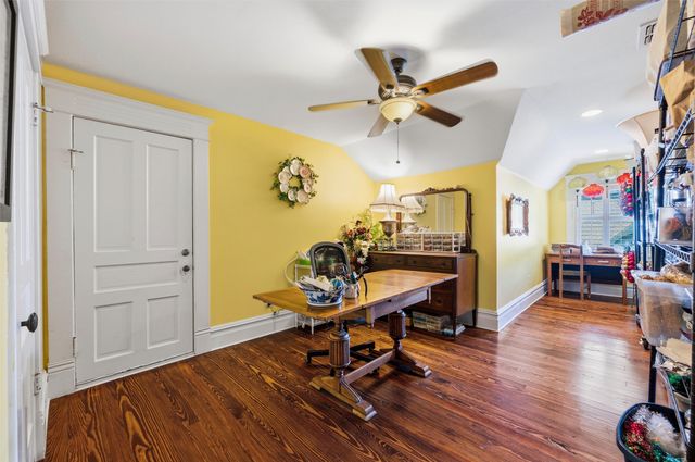 1026 W Main Street, Waxahachie, TX 75165