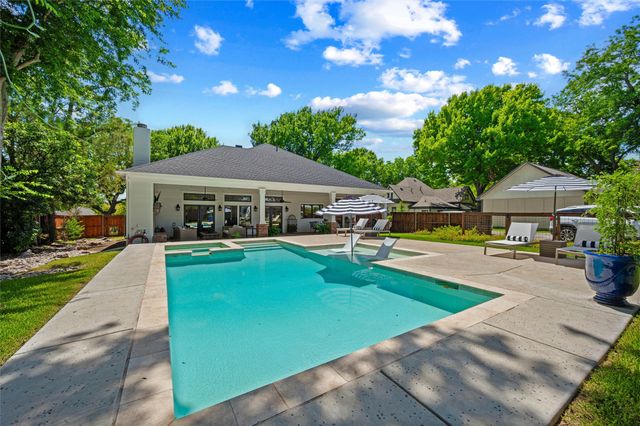 1026 W Main Street, Waxahachie, TX 75165