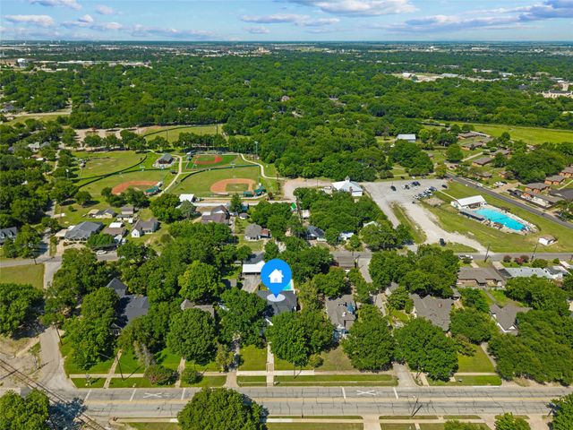 1026 W Main Street, Waxahachie, TX 75165