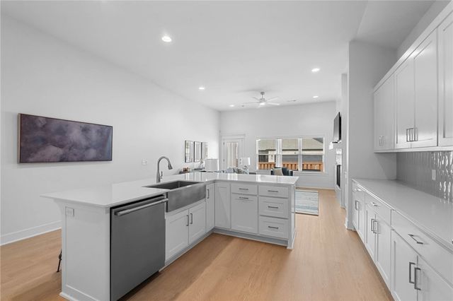 6304 SW Beacon Street, Bentonville, AR 72713