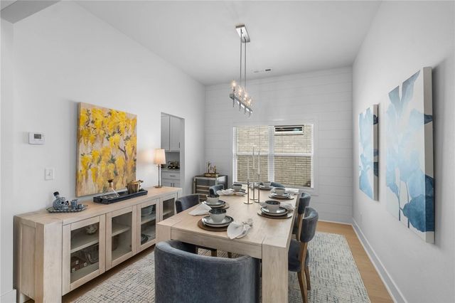 6304 SW Beacon Street, Bentonville, AR 72713