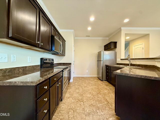 705 Keystone Park Drive 85, Durham, NC 27560