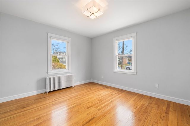 5 Holten Avenue, Newport, RI 02840