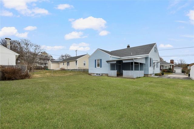 5 Holten Avenue, Newport, RI 02840