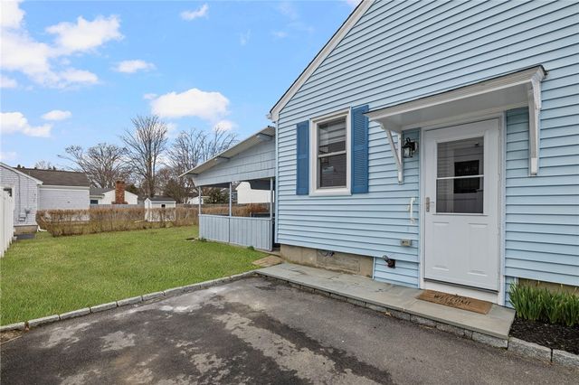 5 Holten Avenue, Newport, RI 02840