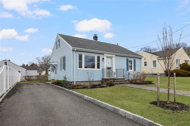 5 Holten Avenue, Newport, RI 02840