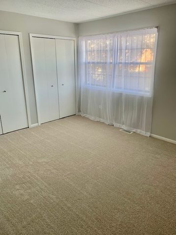 1508 W Jefferson Avenue D, Naperville, IL 60540