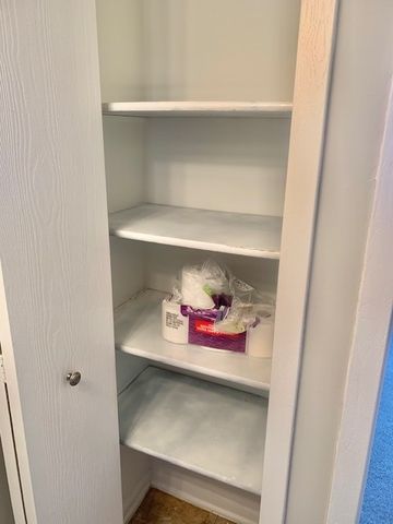 1508 W Jefferson Avenue D, Naperville, IL 60540