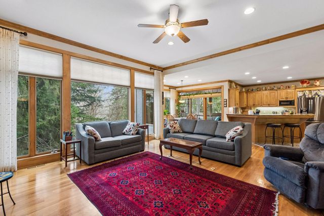 11333 Landing Road, Eden Prairie, MN 55347