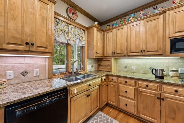 11333 Landing Road, Eden Prairie, MN 55347