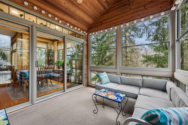 11333 Landing Road, Eden Prairie, MN 55347