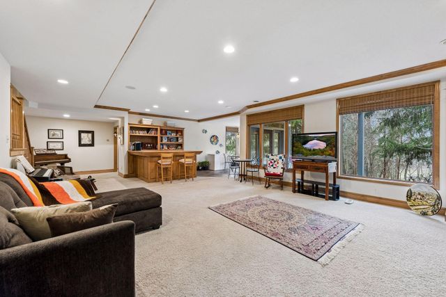 11333 Landing Road, Eden Prairie, MN 55347