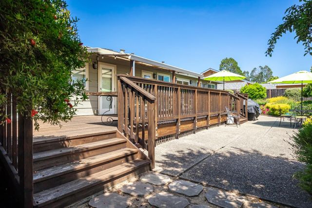 5004 Bellevue Street, Soquel, CA 95073