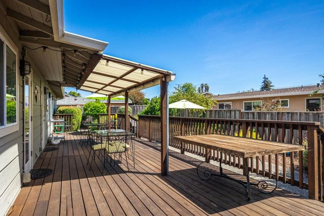 5004 Bellevue Street, Soquel, CA 95073