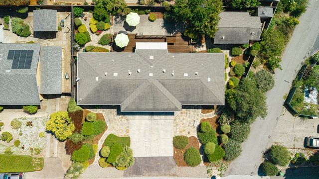 5004 Bellevue Street, Soquel, CA 95073