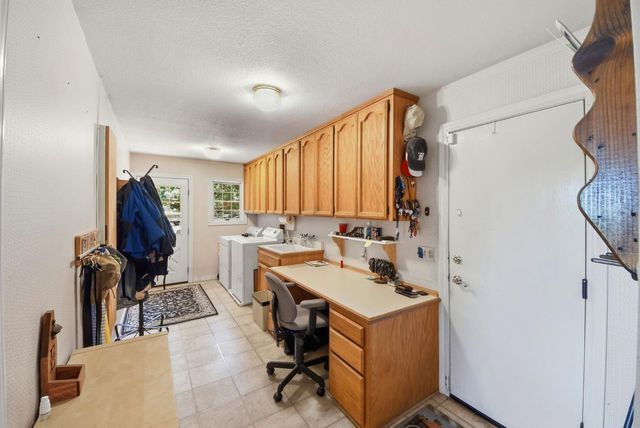 250 Secret Town Ln, Colfax, CA 95713