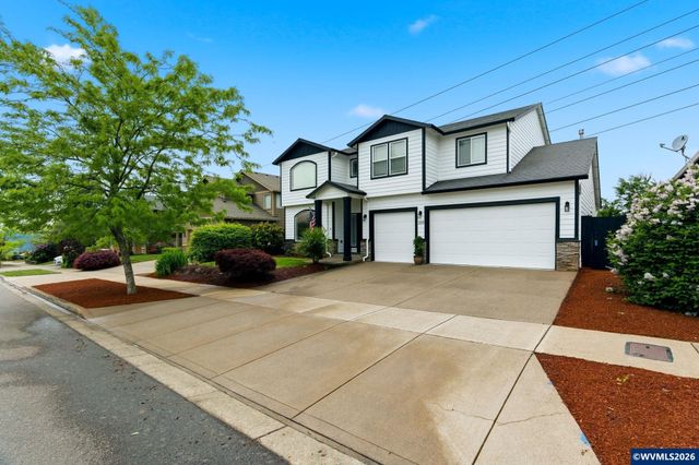 359 Eagle Feather St NW, Salem, OR 97304