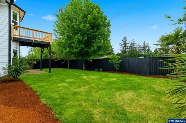 359 Eagle Feather St NW, Salem, OR 97304