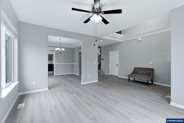 359 Eagle Feather St NW, Salem, OR 97304