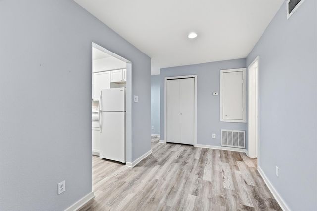 2333 Bering Drive 125, Houston, TX 77057