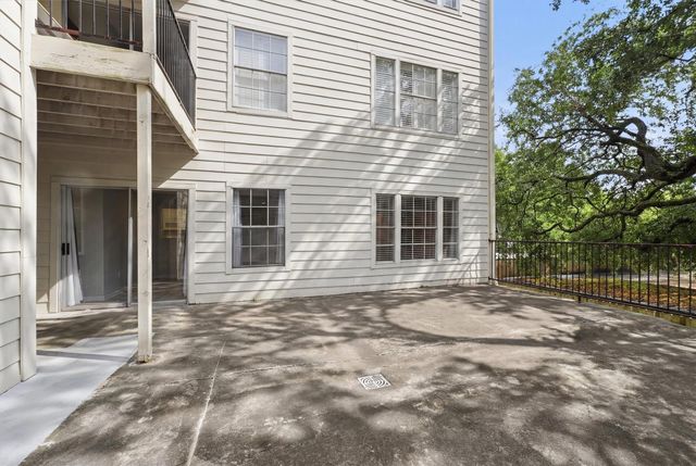 2333 Bering Drive 125, Houston, TX 77057