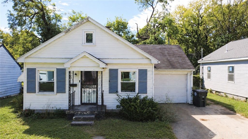 2942 Melbourne Avenue, Dayton, OH 45417