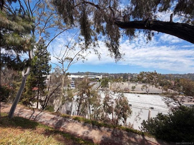 2334 Hosp 109, Carlsbad, CA 92008