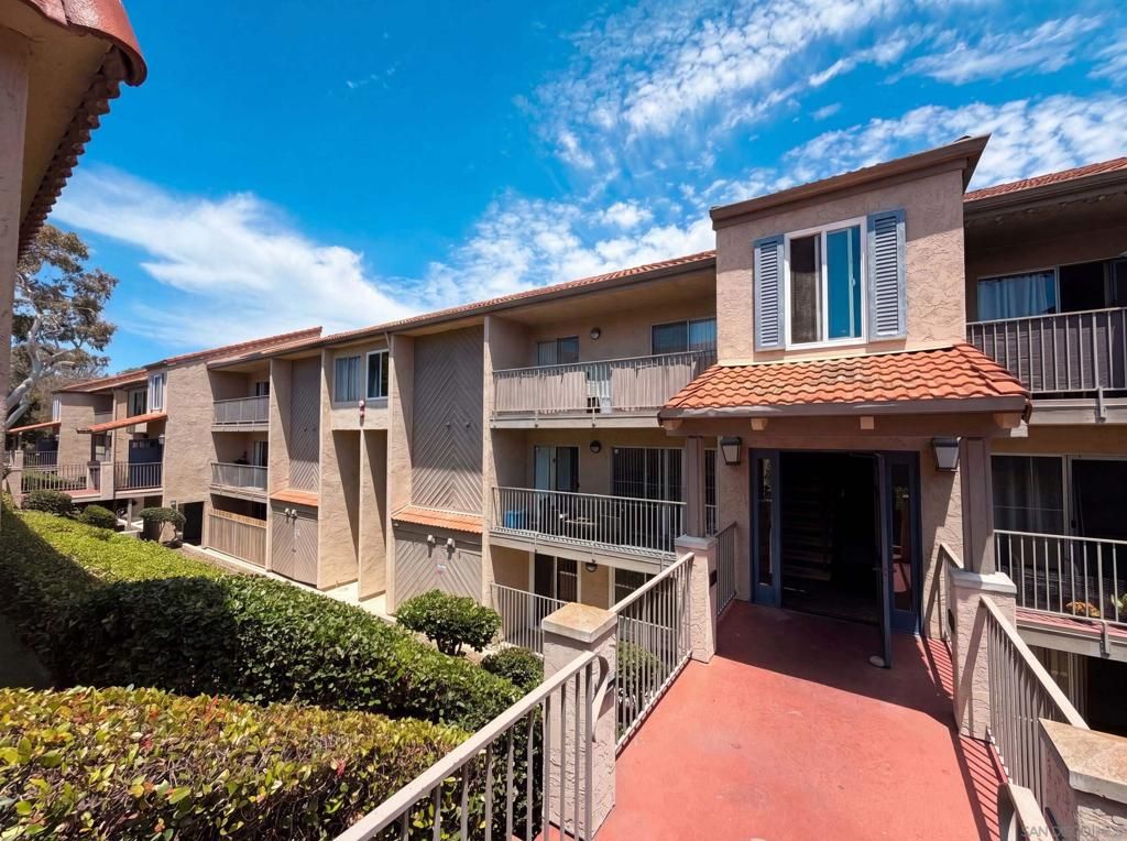 2334 Hosp 109, Carlsbad, CA 92008