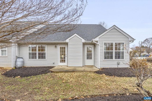 201 BUTTERCUP LN, Charlottesville, VA 22902