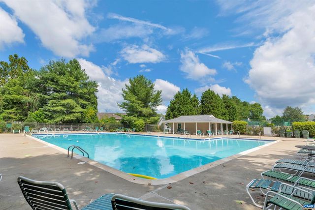 201 BUTTERCUP LN, Charlottesville, VA 22902