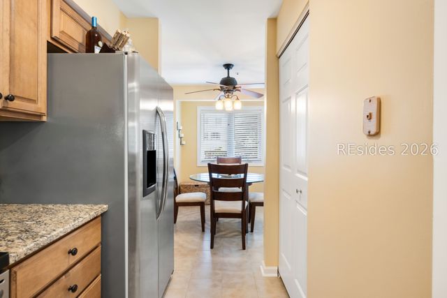 50 Yacht Cove Dr Apt 410, Hilton Head Island, SC 29928
