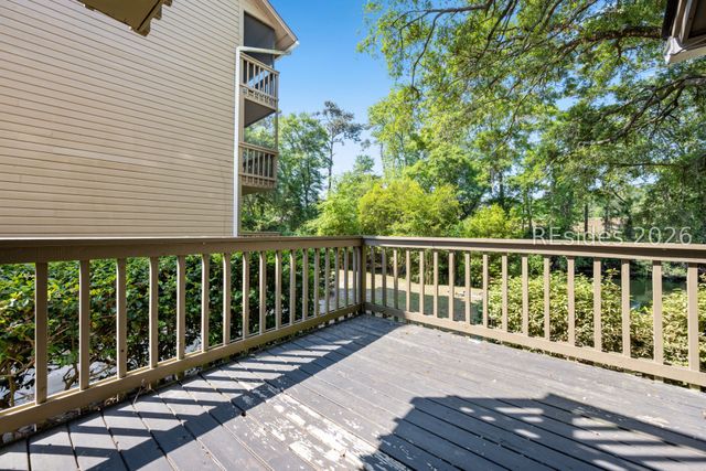 50 Yacht Cove Dr Apt 410, Hilton Head Island, SC 29928