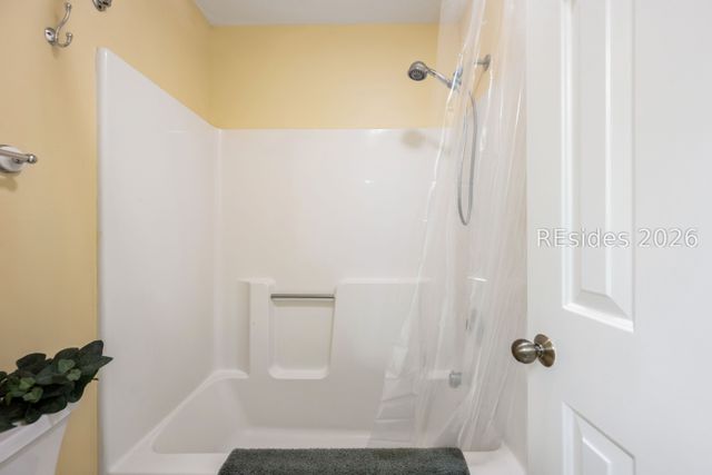 50 Yacht Cove Dr Apt 410, Hilton Head Island, SC 29928