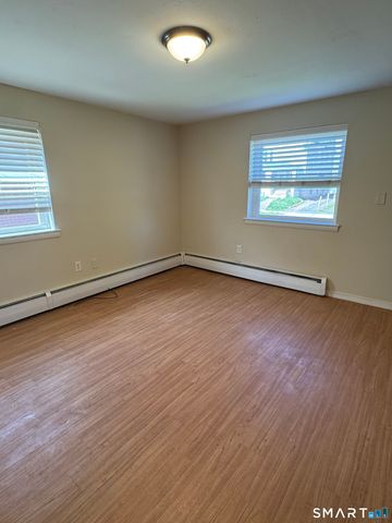 174 Hillside Avenue, Hartford, CT 06106