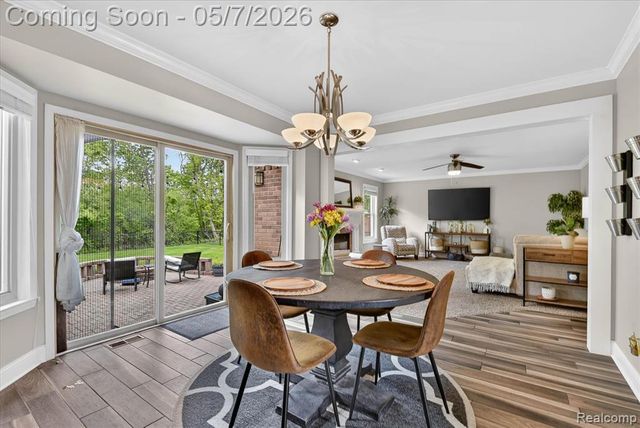 27073 Hawthorne Boulevard, Flat Rock, MI 48134