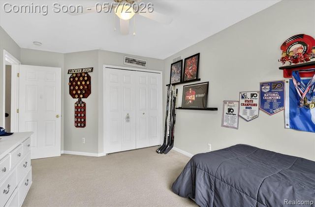 27073 Hawthorne Boulevard, Flat Rock, MI 48134
