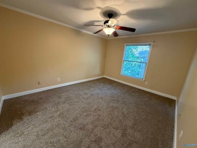 2083 SW Woodlawn Drive 2083, Huntsville, AL 35802