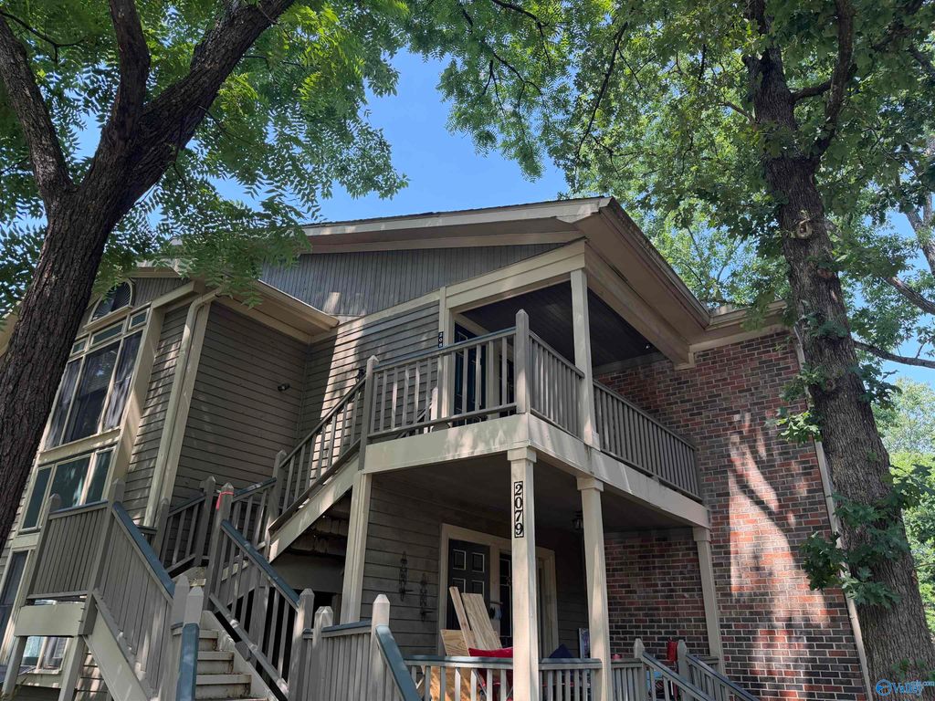 2083 SW Woodlawn Drive 2083, Huntsville, AL 35802