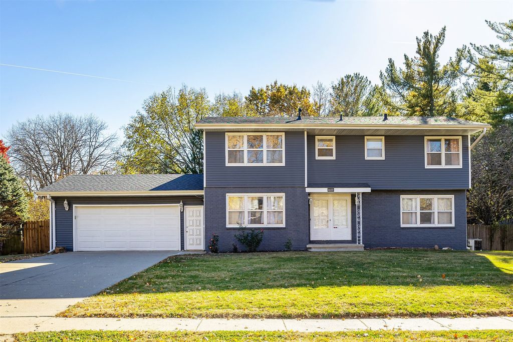 4600 Aspen Drive, West Des Moines, IA 50265