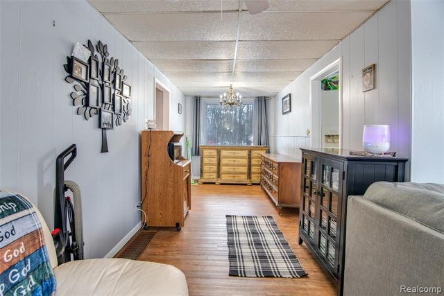 2274 N Center Road, Burton, MI 48509