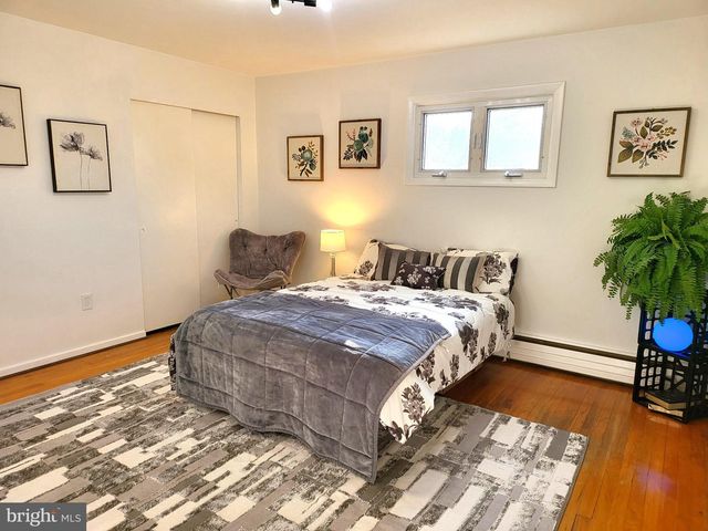 3408 RIDGEWAY RD, Harrisburg, PA 17109