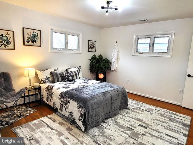 3408 RIDGEWAY RD, Harrisburg, PA 17109