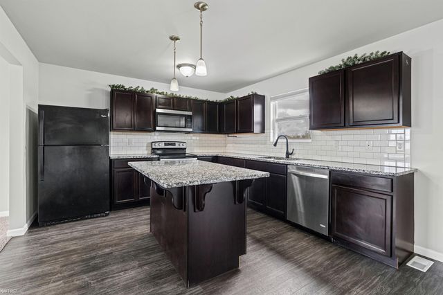 3005 Oxford Lane, Flushing, MI 48433