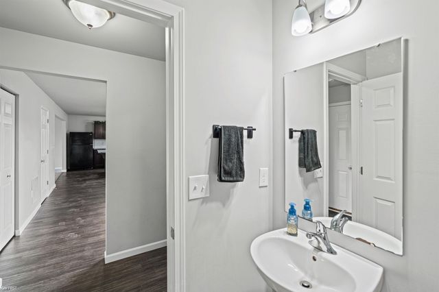 3005 Oxford Lane, Flushing, MI 48433