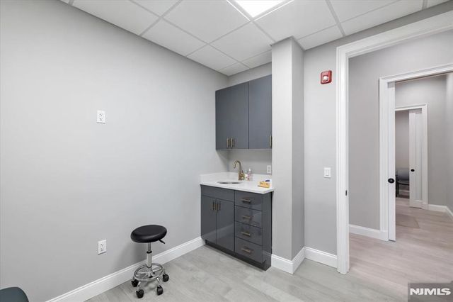 2 Forest Avenue A, Paramus, NJ 07652