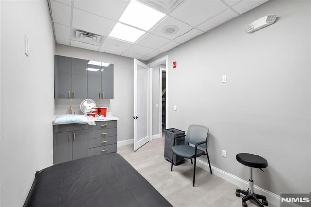 2 Forest Avenue A, Paramus, NJ 07652