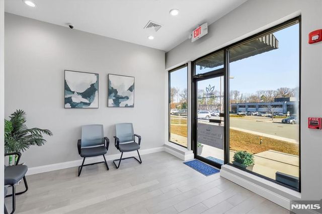 2 Forest Avenue A, Paramus, NJ 07652