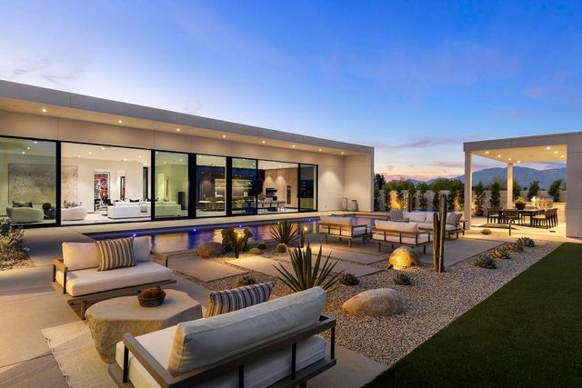 17 Via Linea, Rancho Mirage, CA 92270