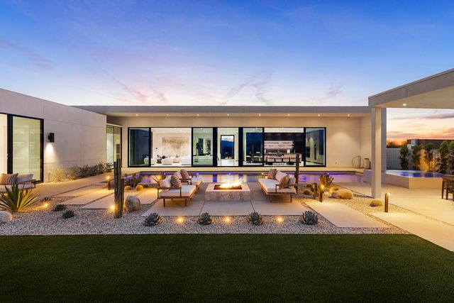 17 Via Linea, Rancho Mirage, CA 92270